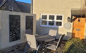 Cosy Modern Cottage By The Sea, Heart Of Snowdonia